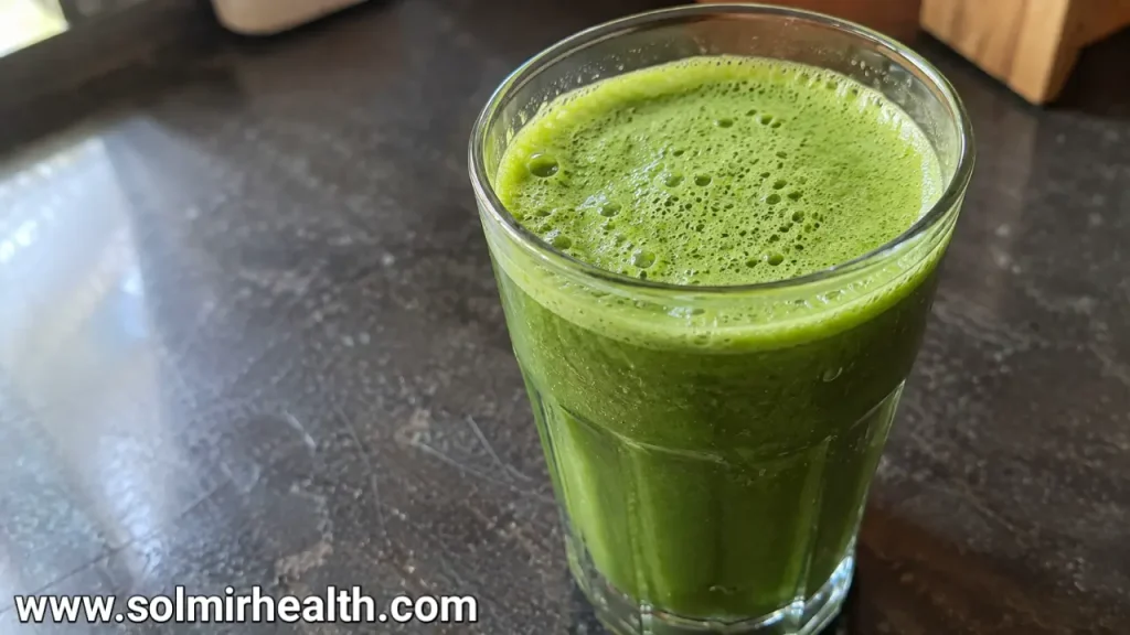 Fresh cucumber spinach green juice recipe for a healthy start